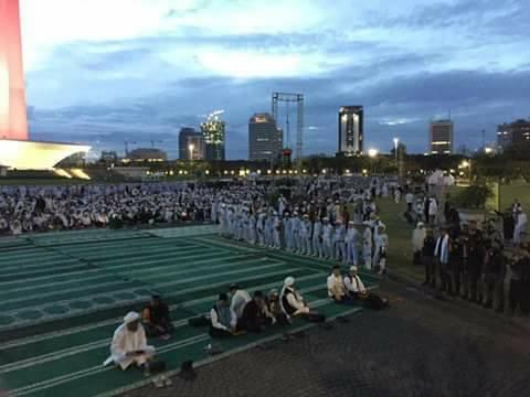 Serba Serbi Aksi Super Damai 212, Subhanallah indah sekali..