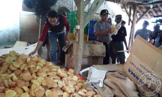 Waduh! Roti Kedaluwarsa Beredar di Bandung Selama 20 Tahun