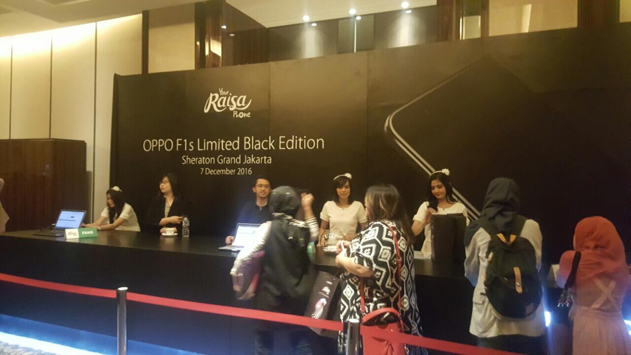 Live Thread and Live Streaming : OPPO Raisa Phone