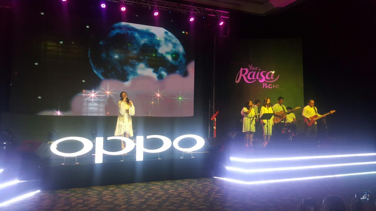 Live Thread and Live Streaming : OPPO Raisa Phone