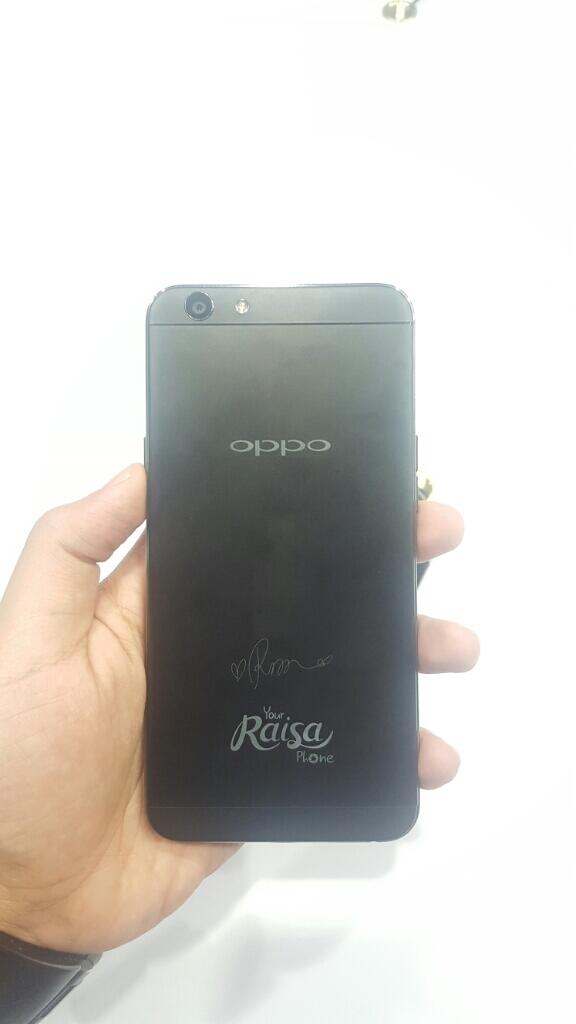 Live Thread and Live Streaming : OPPO Raisa Phone