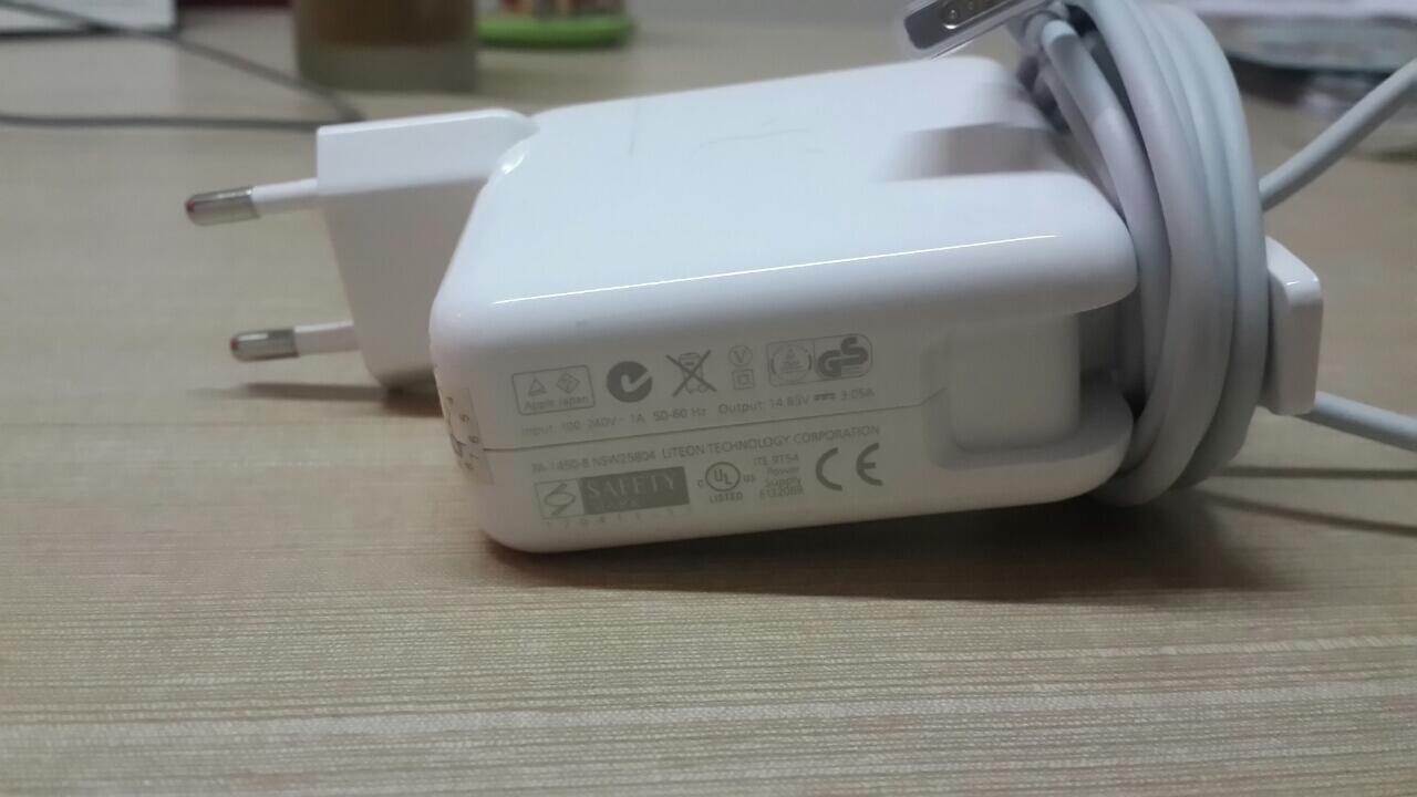 {ASK} Perbandingan harga charger (Magsafe) di Apple Store dengan toko online