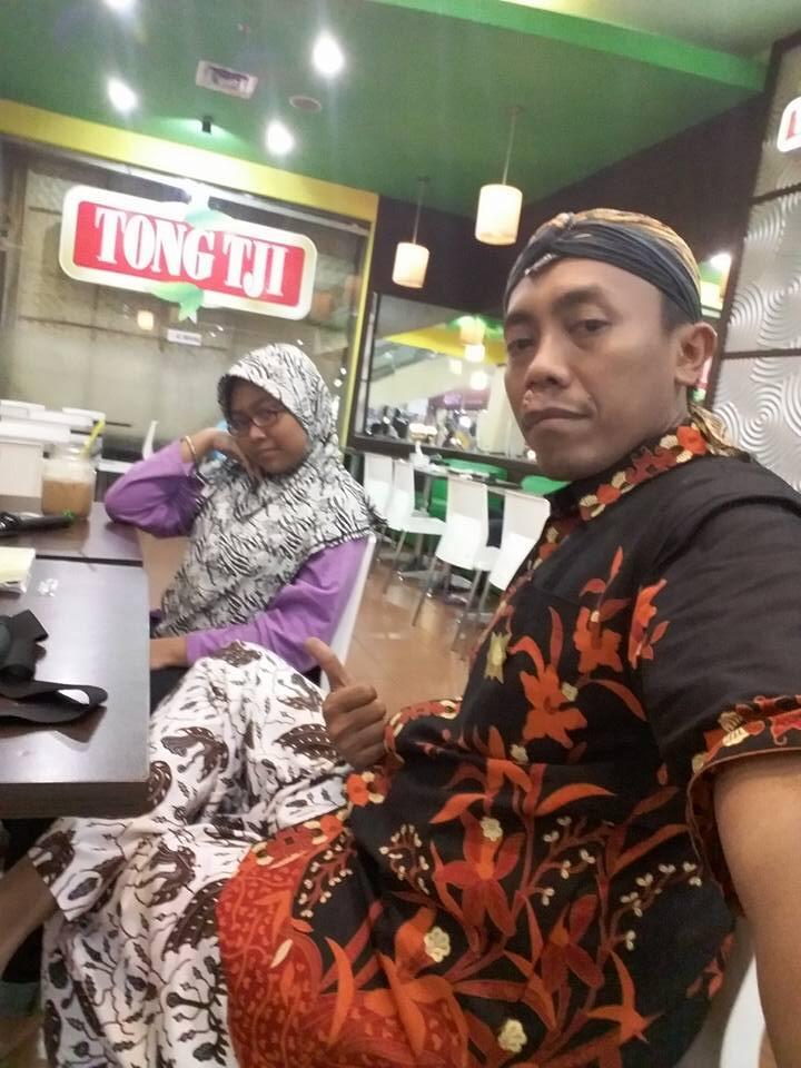 Orang2 meganggap "AKU" aneh Karena "BUDAYA INDONESIA"