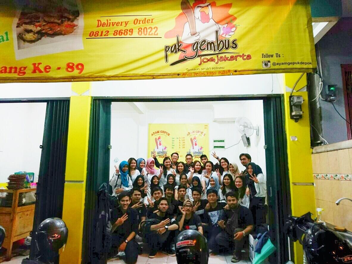 Ini tempat makan MURAH, ENAK, KENYANG, PEDES di DEPOK