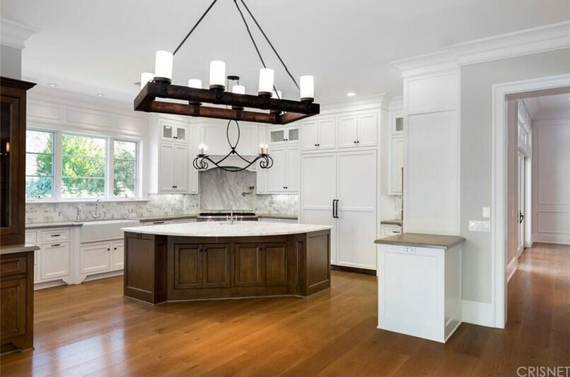 Desain Bagus Rumah Kylie Jenner Dijual