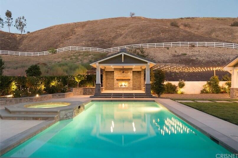 Desain Bagus Rumah Kylie Jenner Dijual