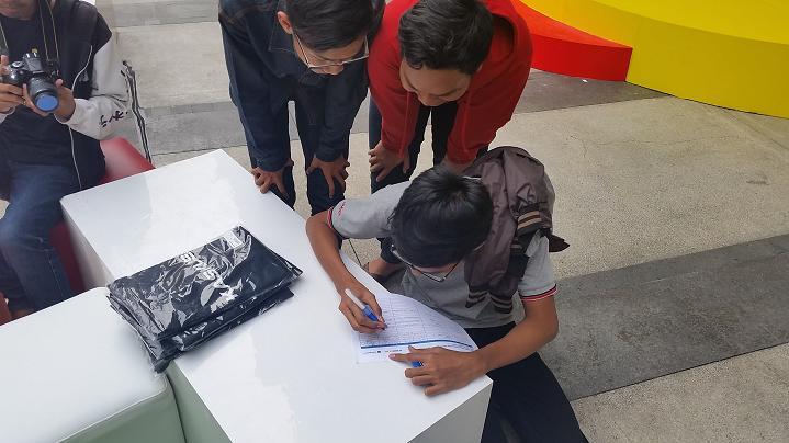 &#91;Field Report&#93; Gebrakan Moto di Moto E3 Power Roadshow Surabaya