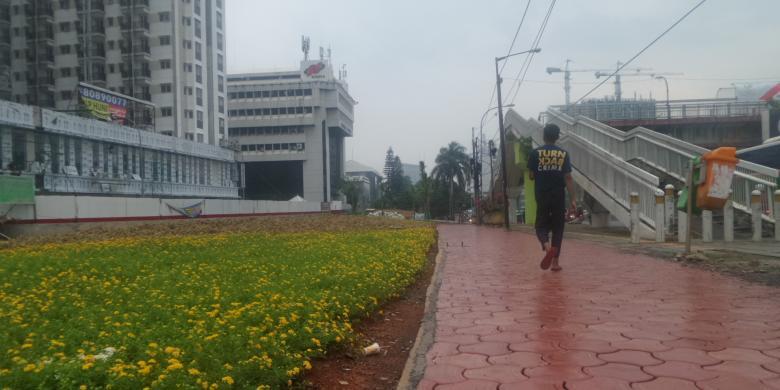 Trotoar Depan RSCM Lebar dan Bebas Kios Liar