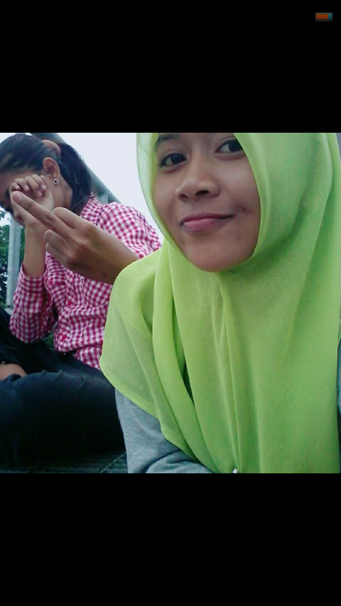 Asyik Selfie di Atas Jembatan, Gadis Remaja Tewas Mengenaskan