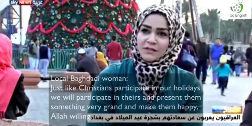 Pebisnis Muslim Irak Pasang Pohon Natal Tertinggi di Baghdad