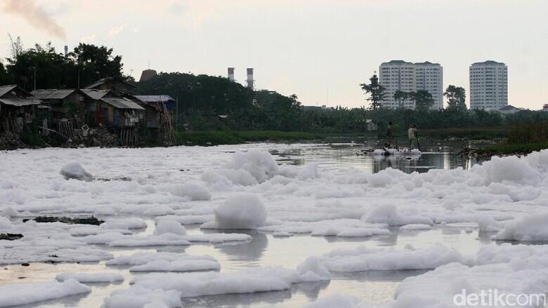 Wajah Waduk Pluit Dulu dan Sekarang