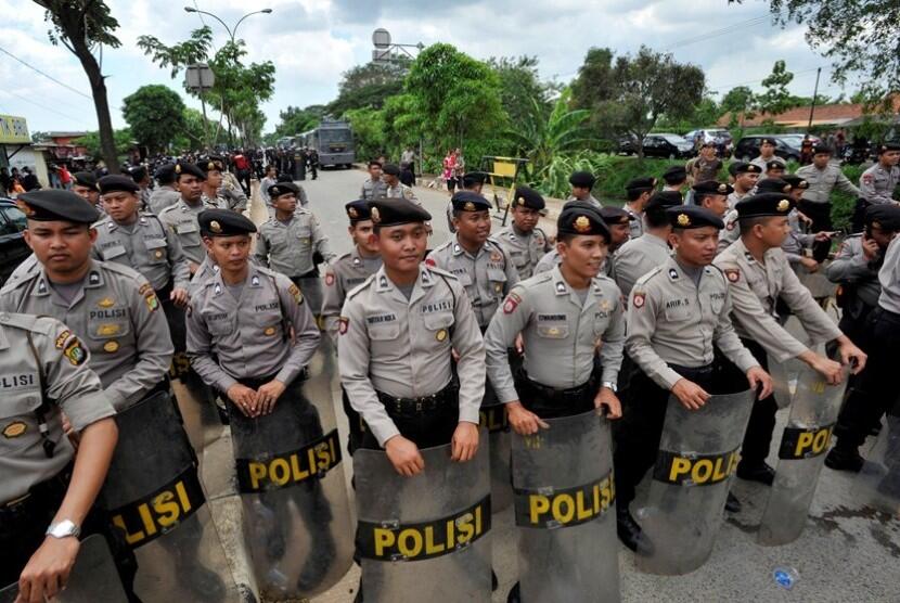 POLISI YANG TANGGAP SAAT LAPORAN CUMA ADA DI FILM