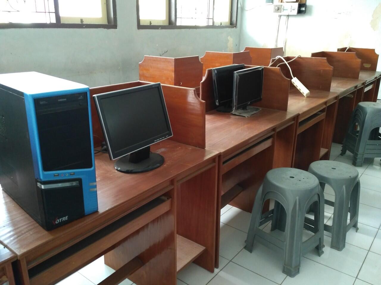 Dugaan Upaya KKN Dana Hibah Ortu Siswa di SMAN 1 Cimunding (Nama & Lokasi Disamarkan)