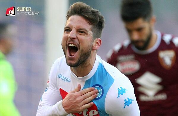 Mertens Curi Perhatian Fans Napoli