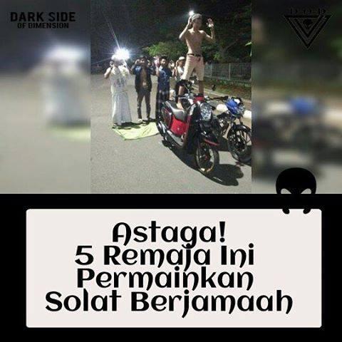 ASTAGA ! 5 REMAJA INI PERMAINKAN SHOLAT SECARA BERJAMAAH ! Cek disini bree