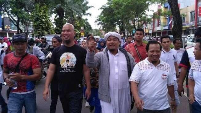 Ahmad Dhani Minta Ahok Segera Dibui