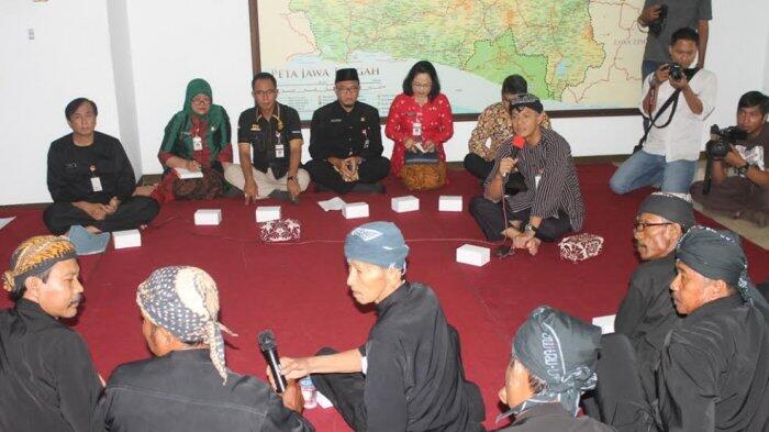 Ternyata Begini Sikap Tokoh-tokoh Samin Jateng Terkait Pabrik Semen