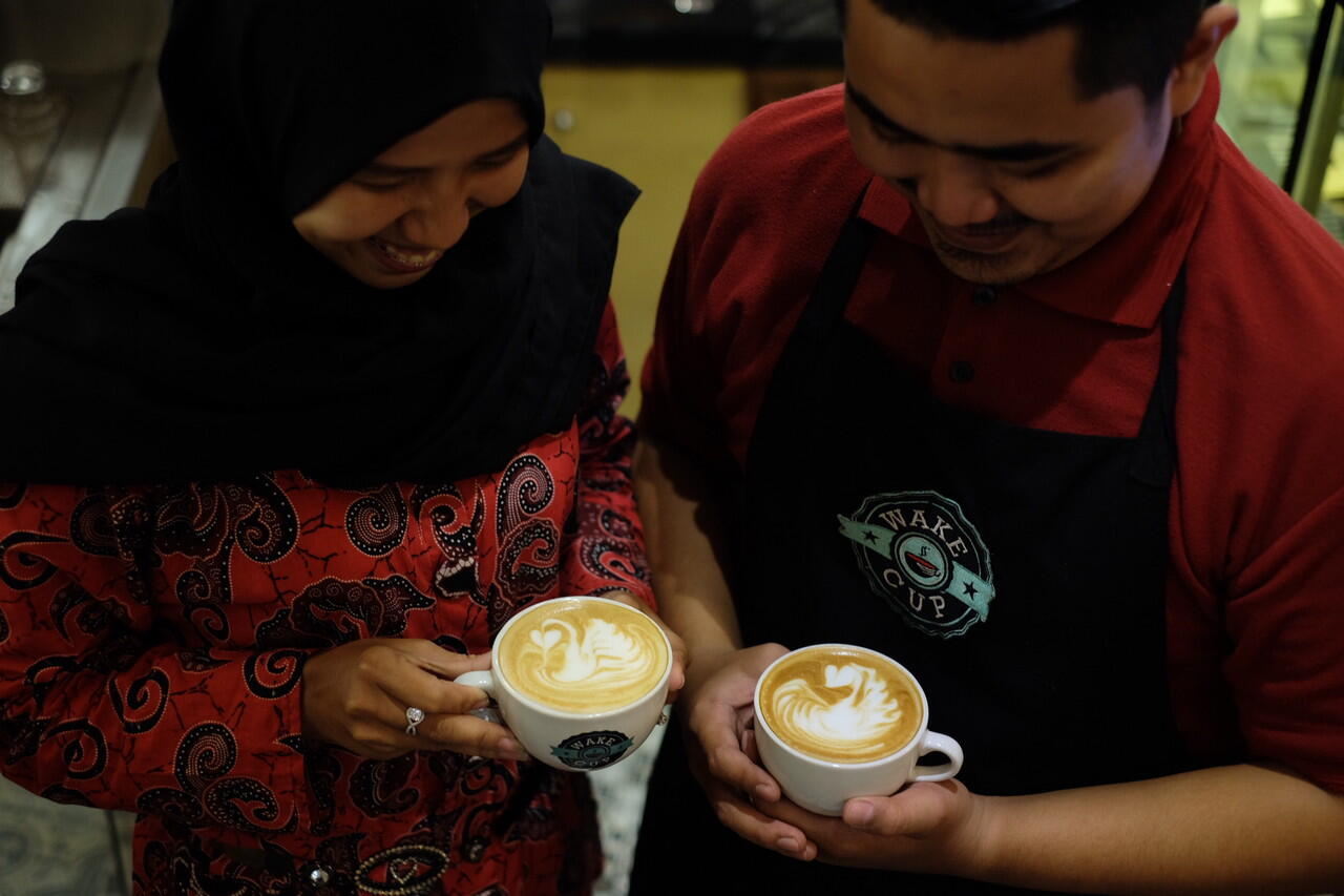 Lowongan Kerja BOGOR - Barista, Cook Helper, Waiter Wake Cup Coffee