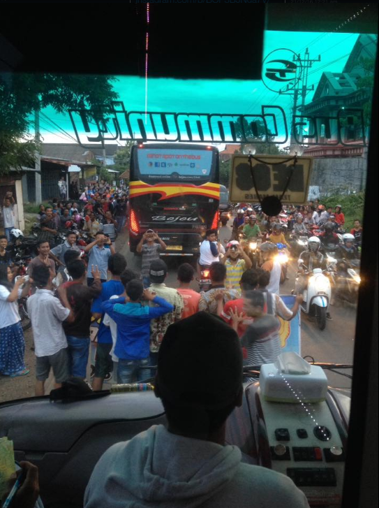 AKSI "OM TELOLET OM" YANG AKHIRNYA MENGHEBOHKAN DUNIA #AksiTelolet