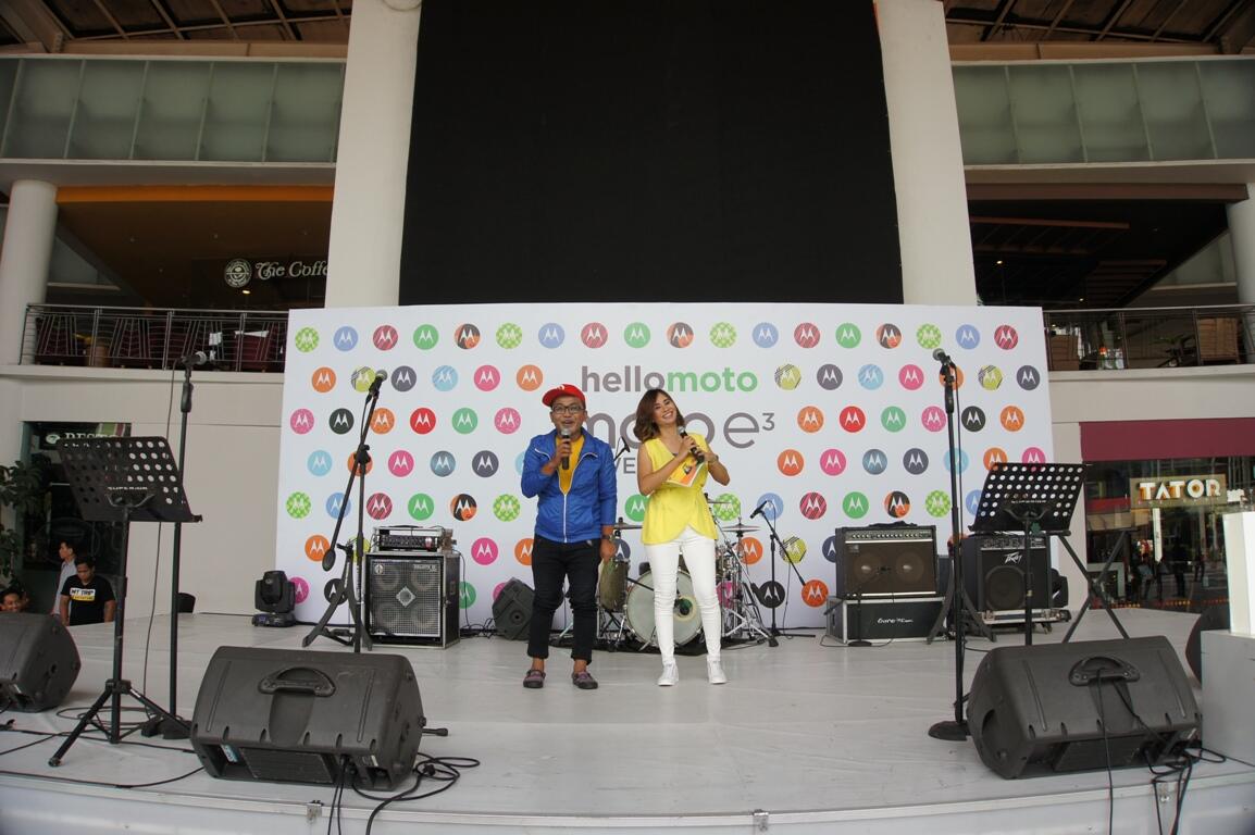 &#91;Field Report&#93; Gempita acara Roadshow Moto E3 Power di Surabaya