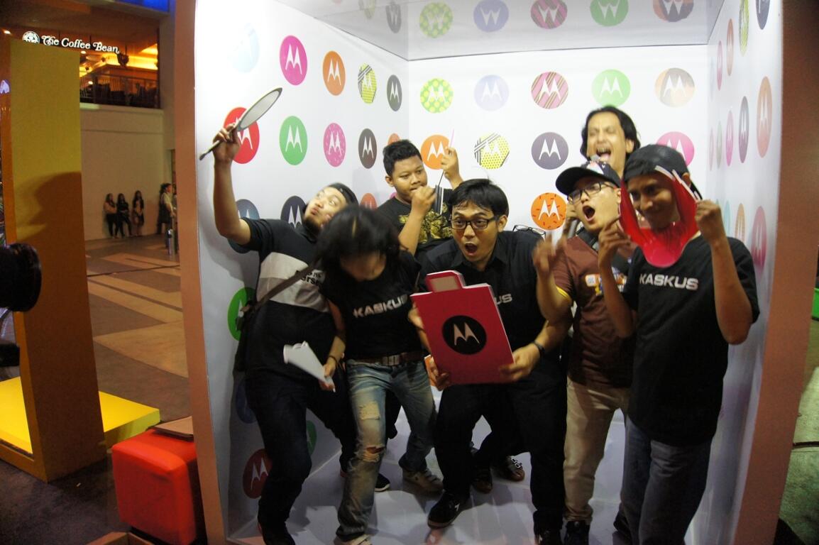 &#91;Field Report&#93; Gempita acara Roadshow Moto E3 Power di Surabaya