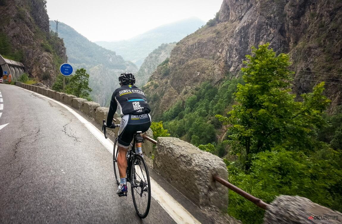 Dehidrasi Bantu Pesepeda Lebih Cepat di Tanjakan