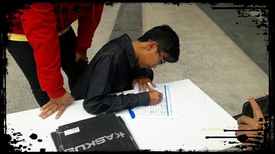 &#91;Field Report&#93; KATALOGY OF FASHION DI MOTO E3 POWER ROADSHOW SURABAYA