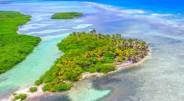 Berikut 12 Pulau Keren dan Paling Mahal