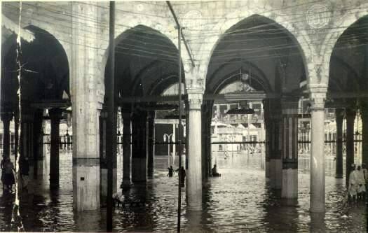 Photo-Photo Saat Ka'bah Terendam Banjir Th.1941