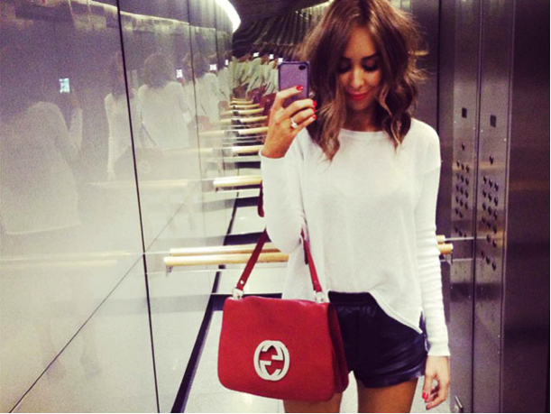 Modal Smartphone Jadi Fashion Blogger Ternama, Emang Bisa?