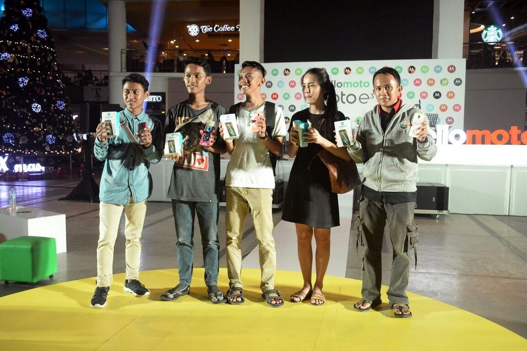 &#91;Field Report&#93; Kemeriahan Rangkaian Acara Roadshow Moto E3 Power Di Surabaya