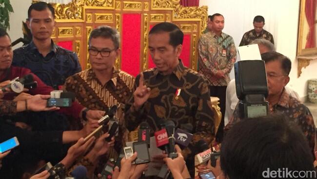 Soal Isu Pekerja China Masuk RI, Jokowi: Kayak Ada Angin Puting Beliung Saja