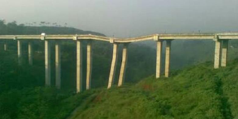 Jasa Marga: Foto Jembatan Cisomang Bengkok di Medsos "Hoax"