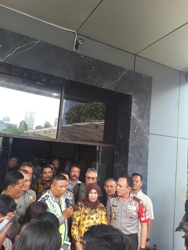Renungan : Apa itu Om Telolet Om