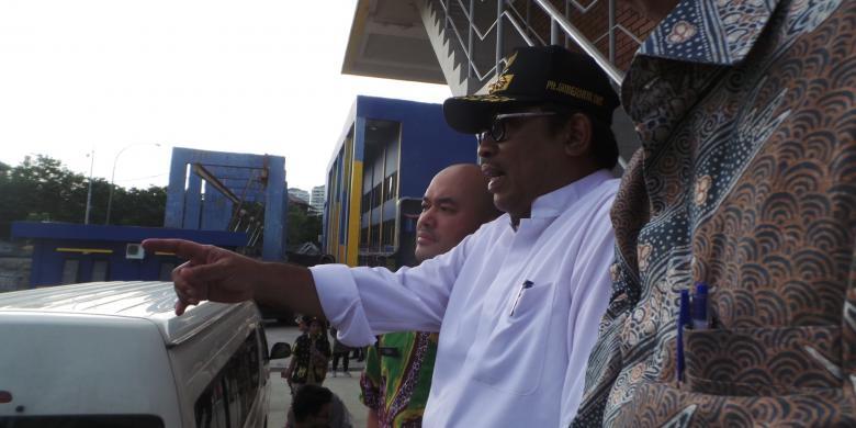 Puasnya Sumarsono pada Proyek Penanggulangan Banjir Jokowi-Ahok