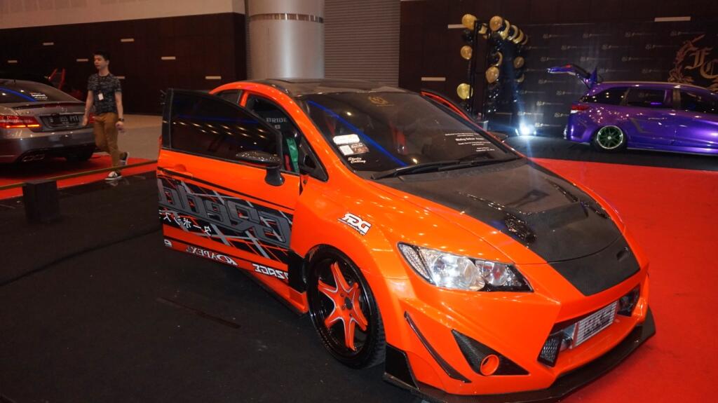 FR BlackAuto Battle 18 Desember 2016 : Adu gengsi otomotif di Kota Pahlawan