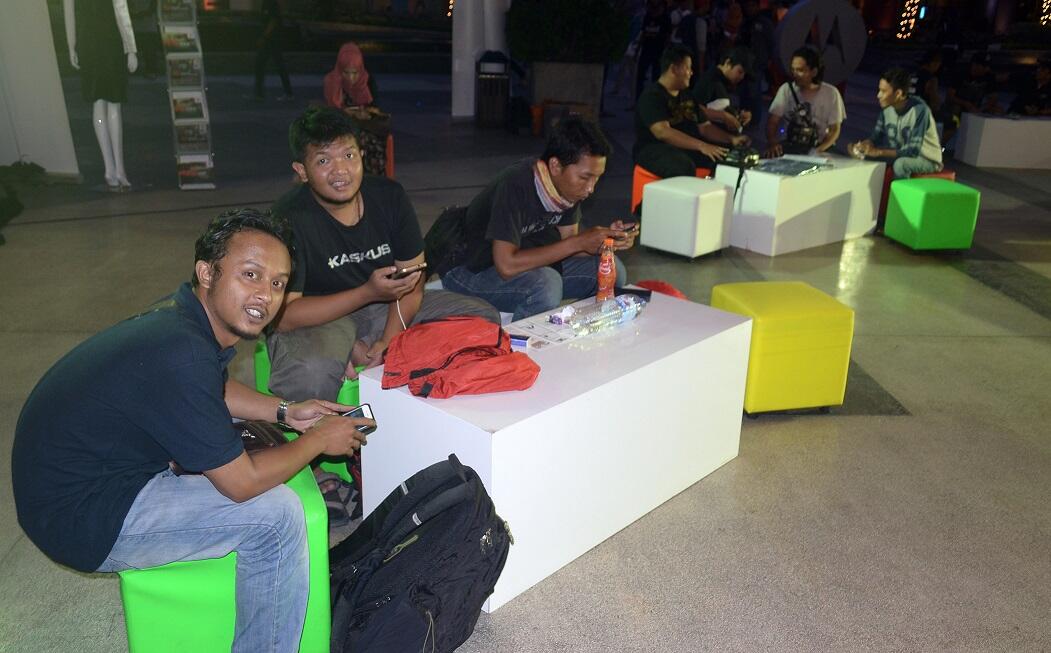 ◄۞[FIELD REPORT] HEBOH DAN SERU MOTO E3 POWER ROAD SHOW SURABAYA"۞►