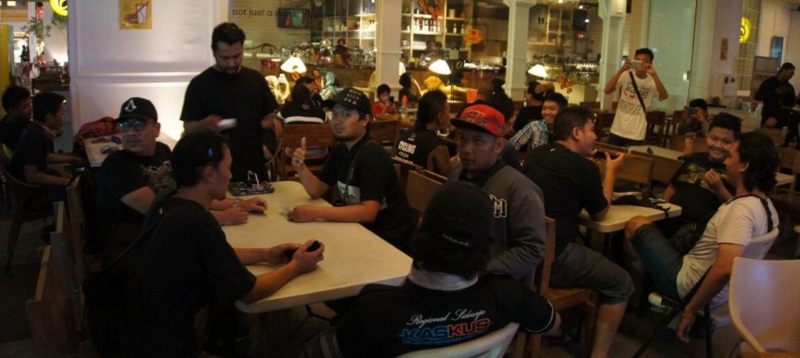 ◄۞[FIELD REPORT] HEBOH DAN SERU MOTO E3 POWER ROAD SHOW SURABAYA"۞►