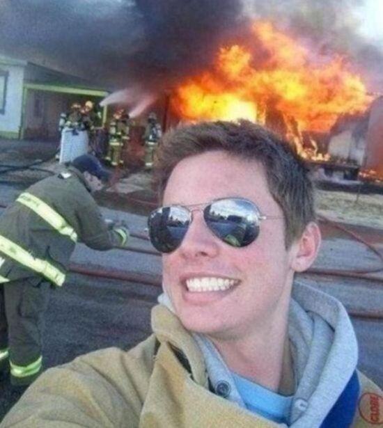 Foto selfie ini paling dikecam di seluruh dunia, kenapa ya?