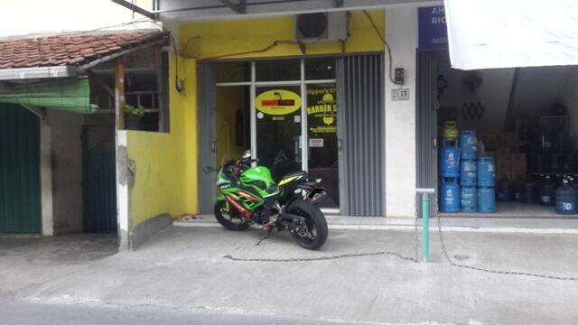 "TAKE OVER" Usaha Barbershop - Bekasi Kota