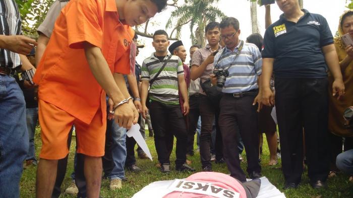 SADIS! Perampok Bantai Satu Keluarga, Enam orang Tewas . Begini ceritanya..