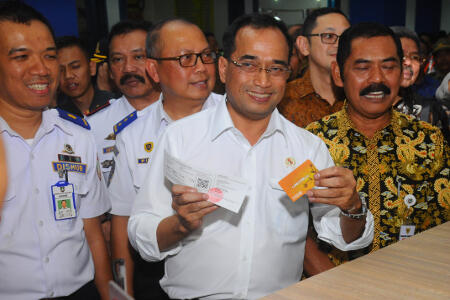 Terminal Tirtonadi Jadi Standar Nasional