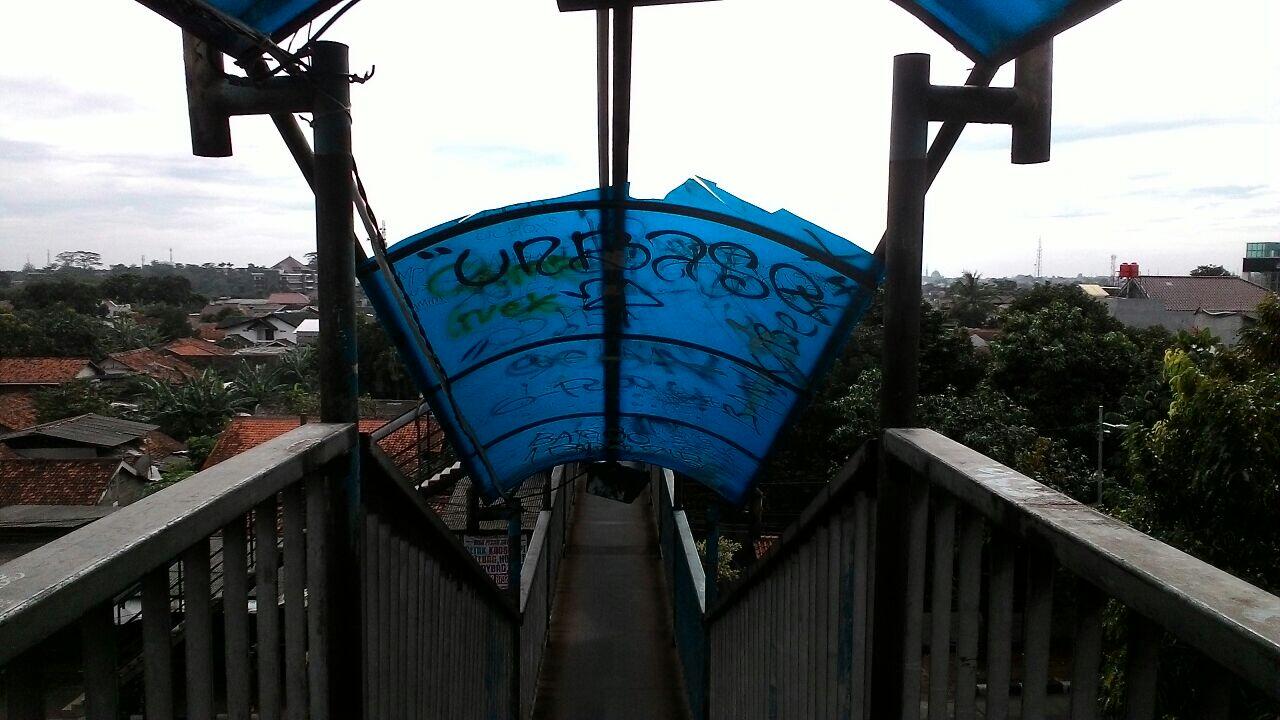 JPO Lenteng Agung Bertahun-tahun Rusak, Siapa Tanggung Jawab?