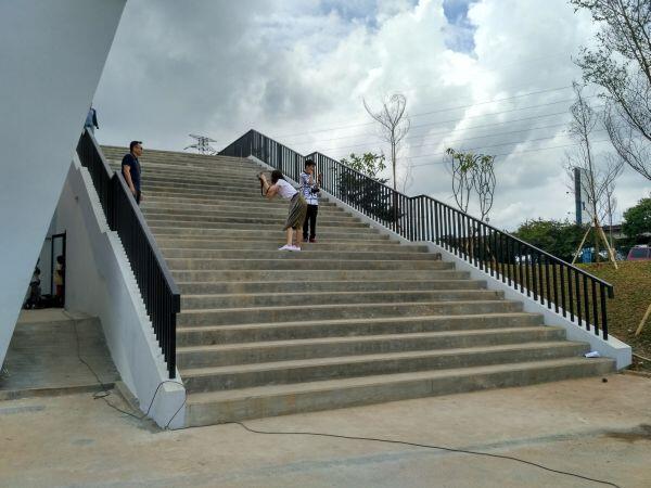 Taman Kalijodo Diburu Penggila Swafoto