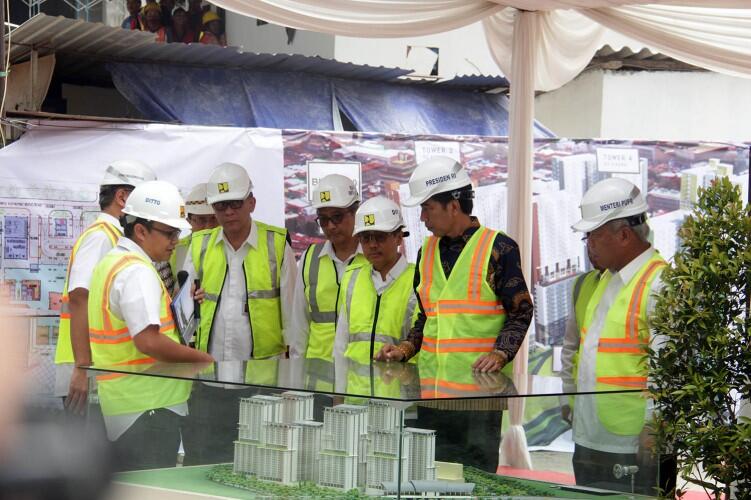 Presiden Jokowi Tinjau Proyek Pembangunan Wisma Atlet Asian Games 2018