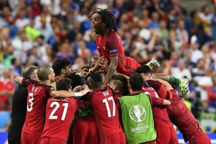 Daftar Kejadian Penting Nan Heboh Didunia Sepakbola Sepanjang 2016