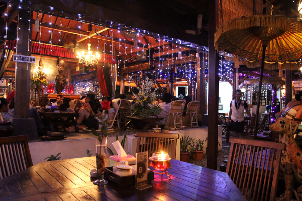 [Review Restoran] Inilah keunikan The House of Raminten di DIY!