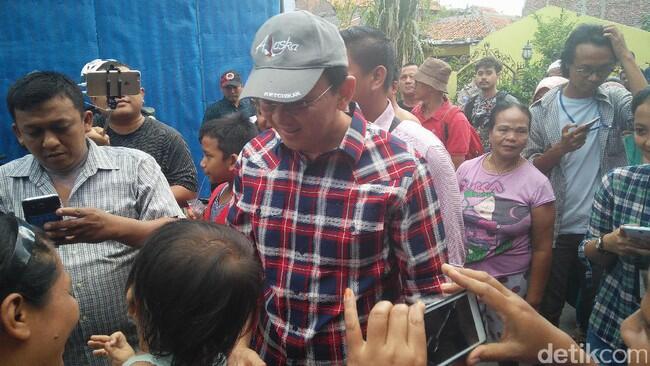 Dihadang Sekelompok Pemuda di Cilincing, Ahok Tetap Blusukan