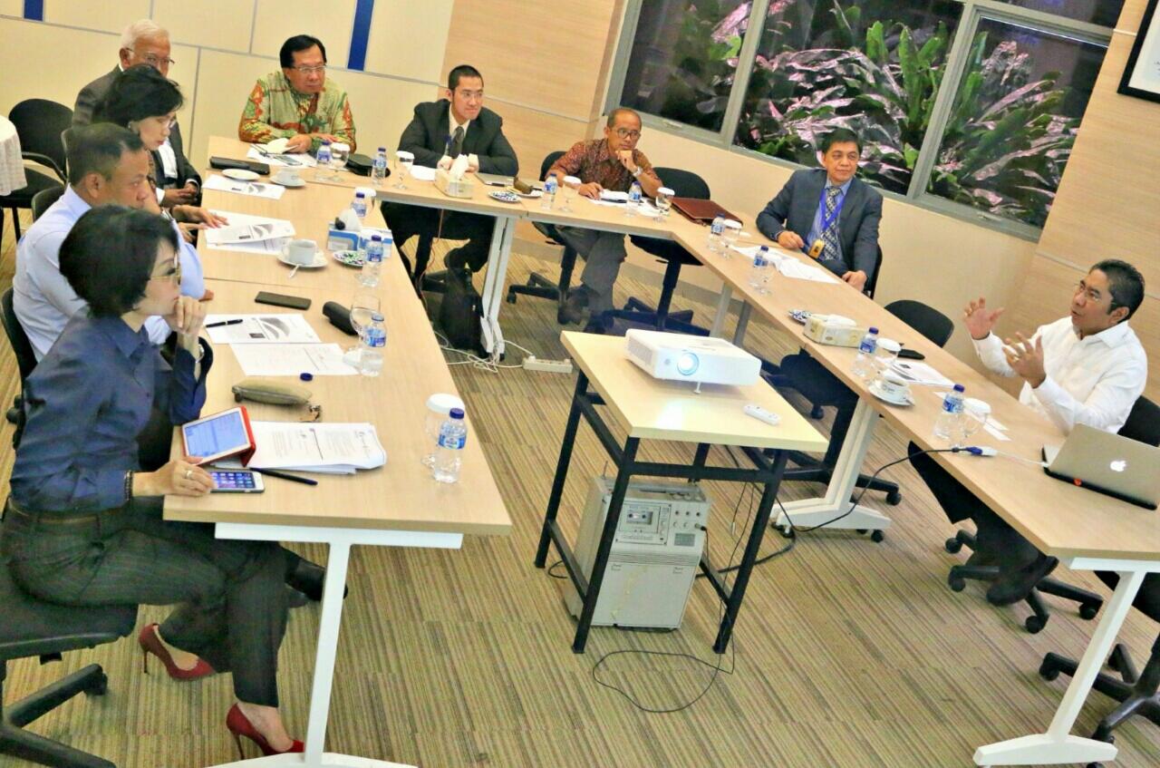 Proses meeting pleno dan penjurian Bumn leadership award 2016