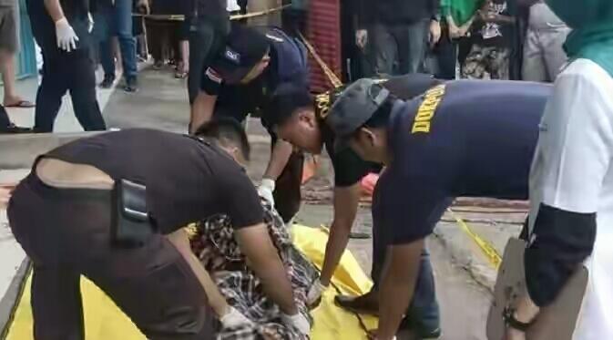 Pembunuh Bersyahadat Sebelum Tusuk Leher Adik yang Tertidur